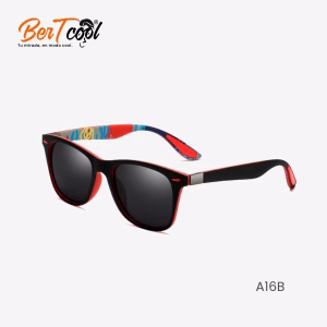 Lentes de sol modernos modelo Deportivo Negro